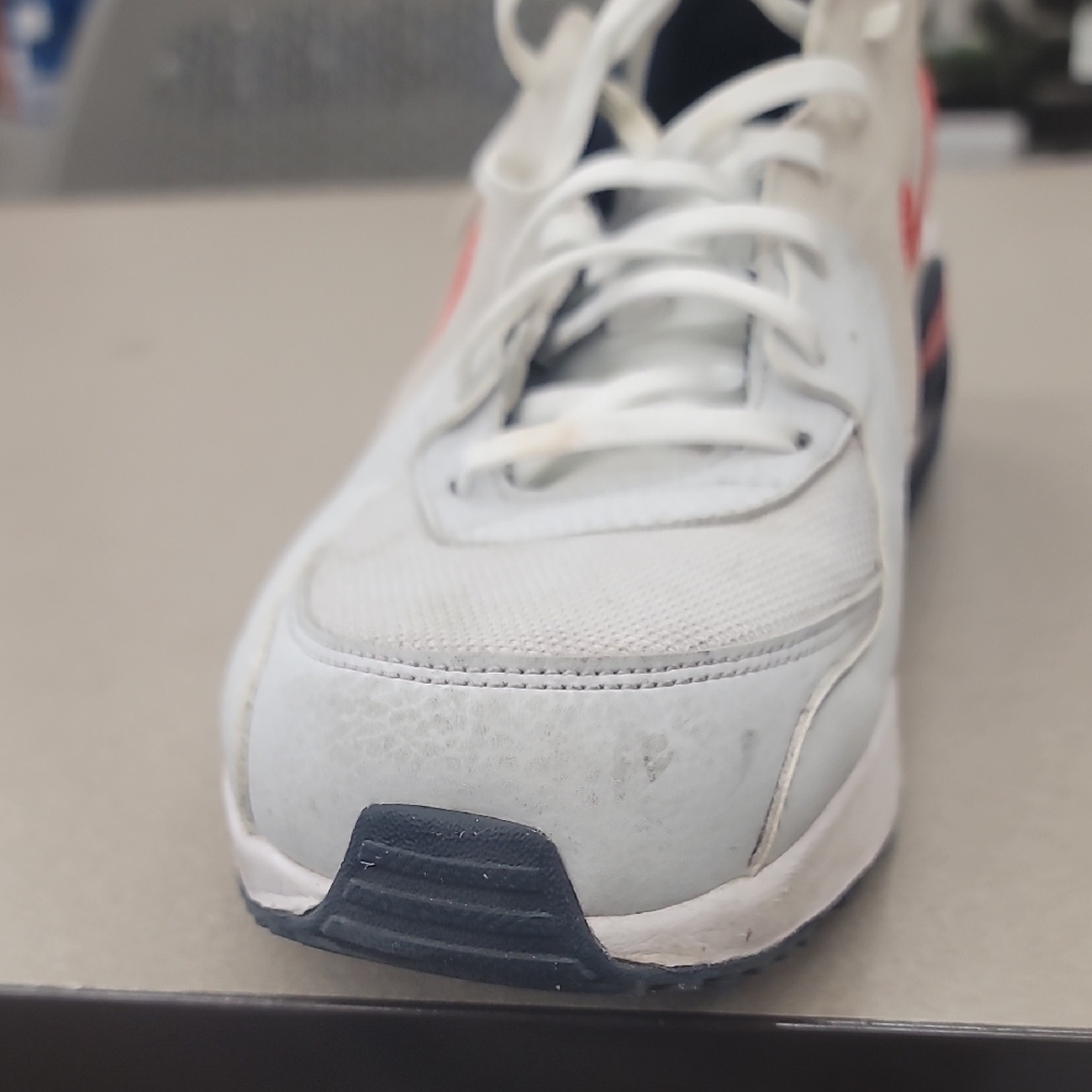 Nike Air Men's Sneakers in White and Red - Picture 15 of 16